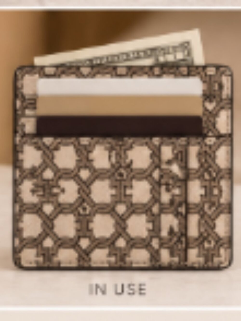 Never Used Kate Spade Card Wallet – Chic & Timeless